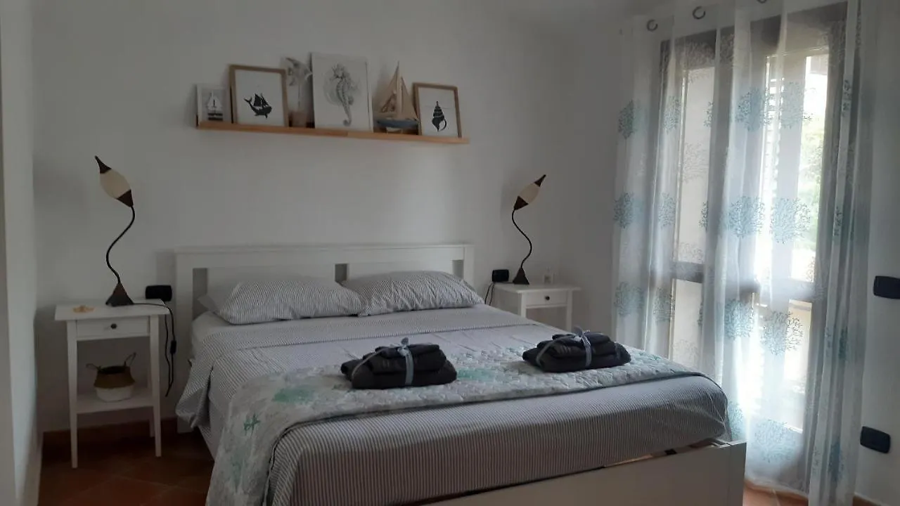 Appartamento Casa Alba SantʼAntìoco Italia